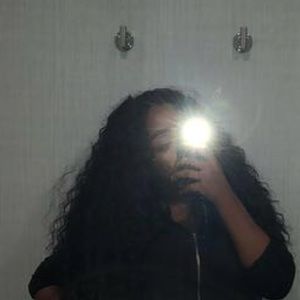 Meet your Posher, Mercedes